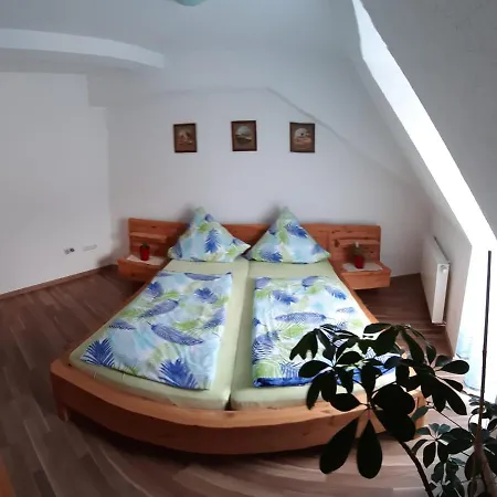 Edelweiss - Bayerischer Hof 公寓 *